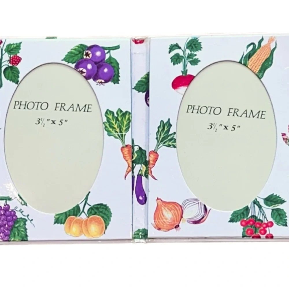 Vintage Garden Fruit / Veggie Printed Soft Double Oval Foldable Picture Frame